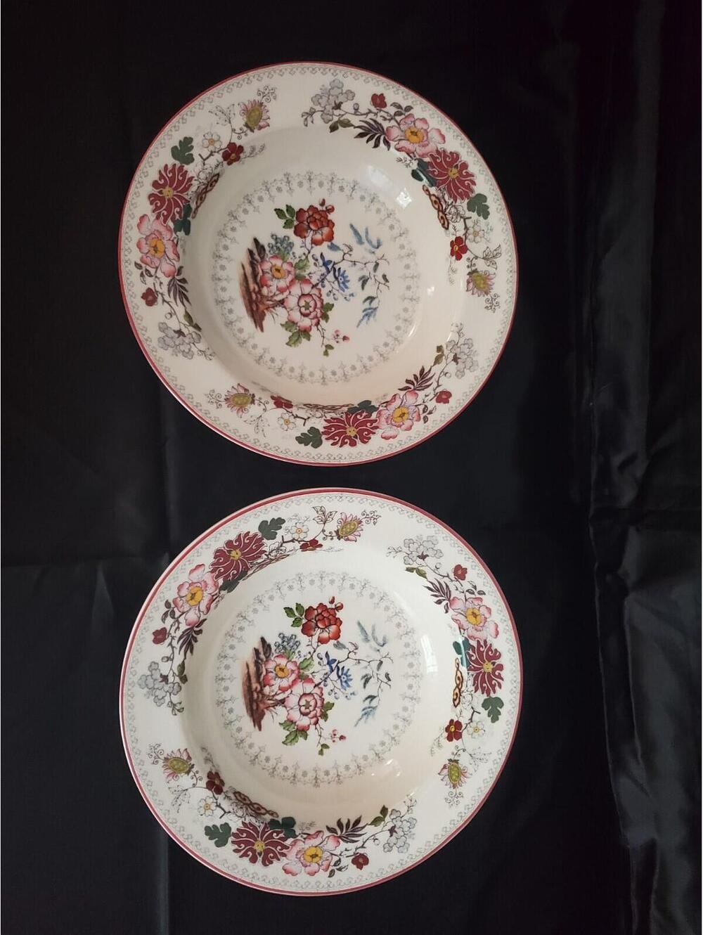 Pottery Barn,bowls